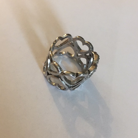 Heart ring - Picture 2 of 3